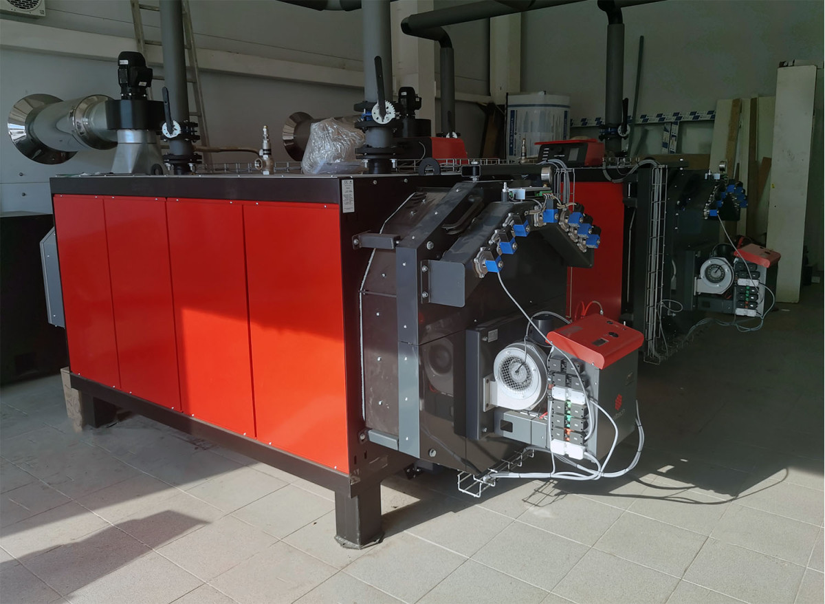 Котёл Pelltech Everclean PK 250 с горелкой